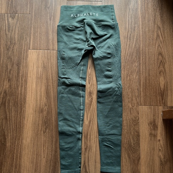 Alphalete leggings - Picture 2 of 3